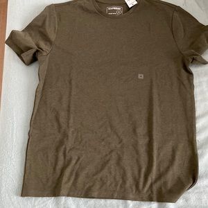 Express Tshirt Mens medium
